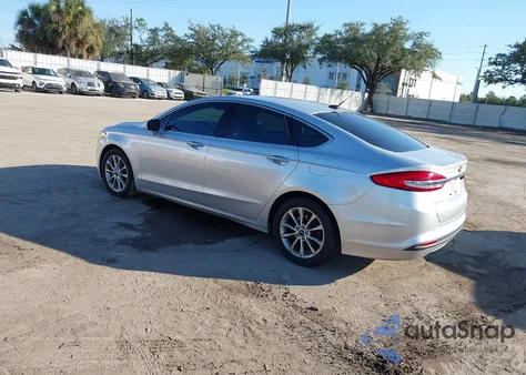 2017 Ford Fusion Se из США, поврежденный, VIN 3FA6P0HD1HR159933